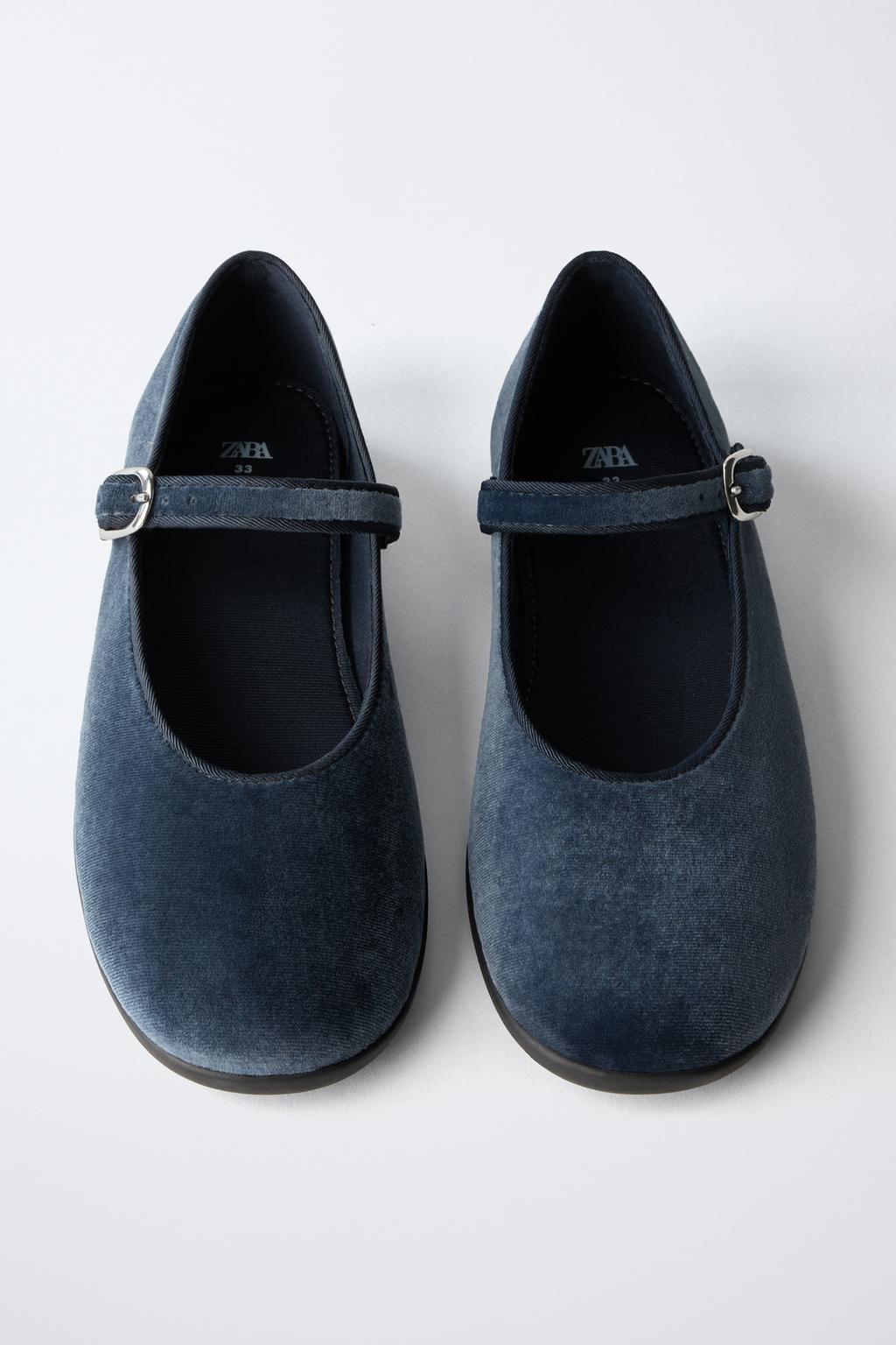 IMG_7686 Zara Girls Navy Velvet Mary Jane Shoes Size 35 | City Nest Kids