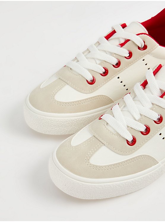George Kids White & Red Lace-Up Trainers Size 32 | City Nest Kids