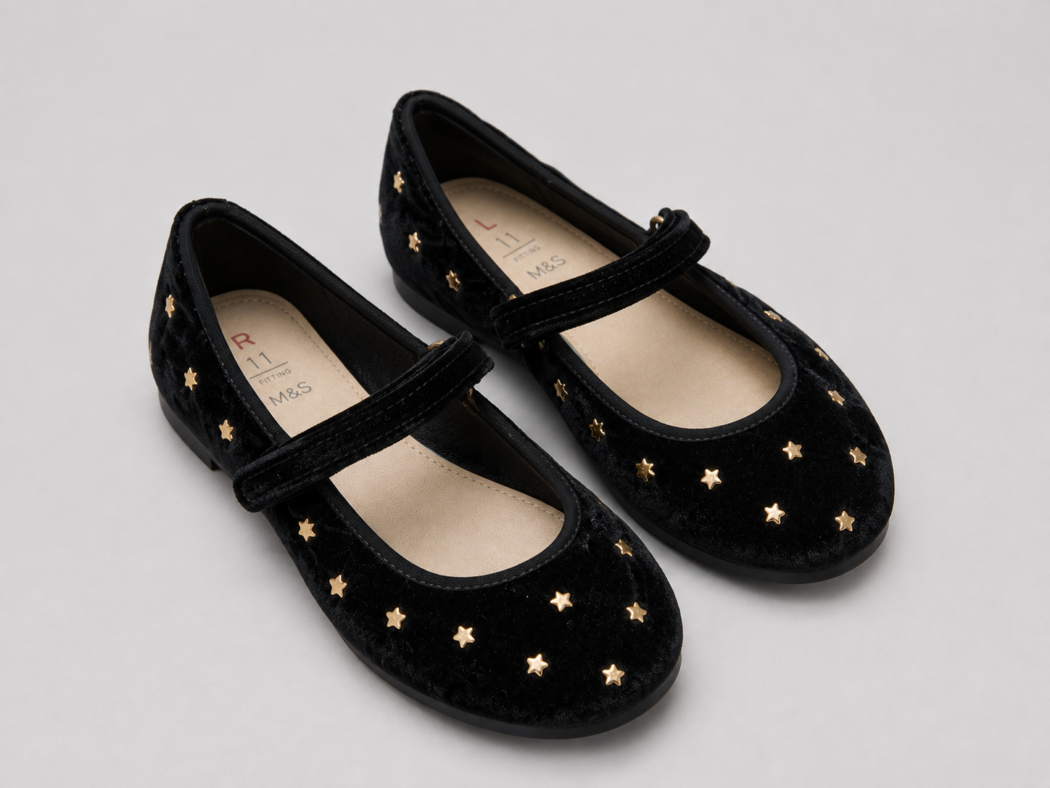 M&S Girls Velvet Star Mary Jane Shoes Size 29 | City Nest Kids