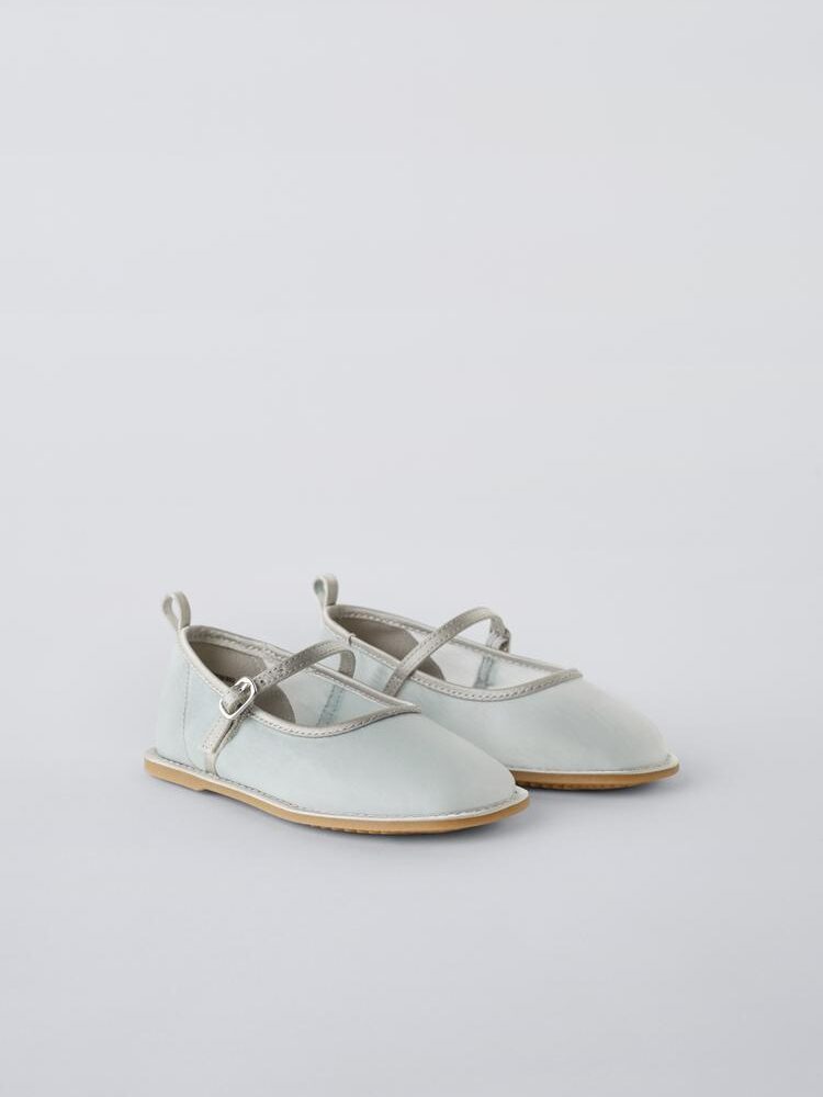 IMG_2453 Zara Girls White Mary Jane Shoes Size 23 | City Nest Kids
