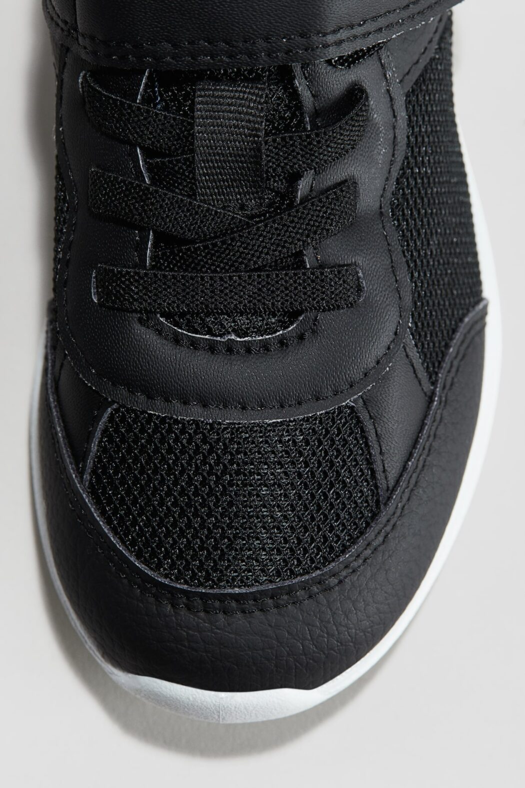 H&M Kids Black Trainers Size 27 | City Nest Kids