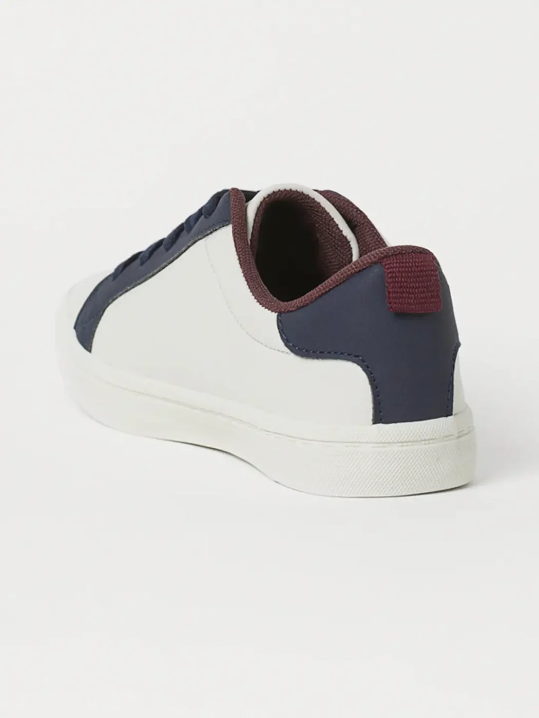 H&M Boys White and Navy Letter Sneakers Size 28 | City Nest Kids