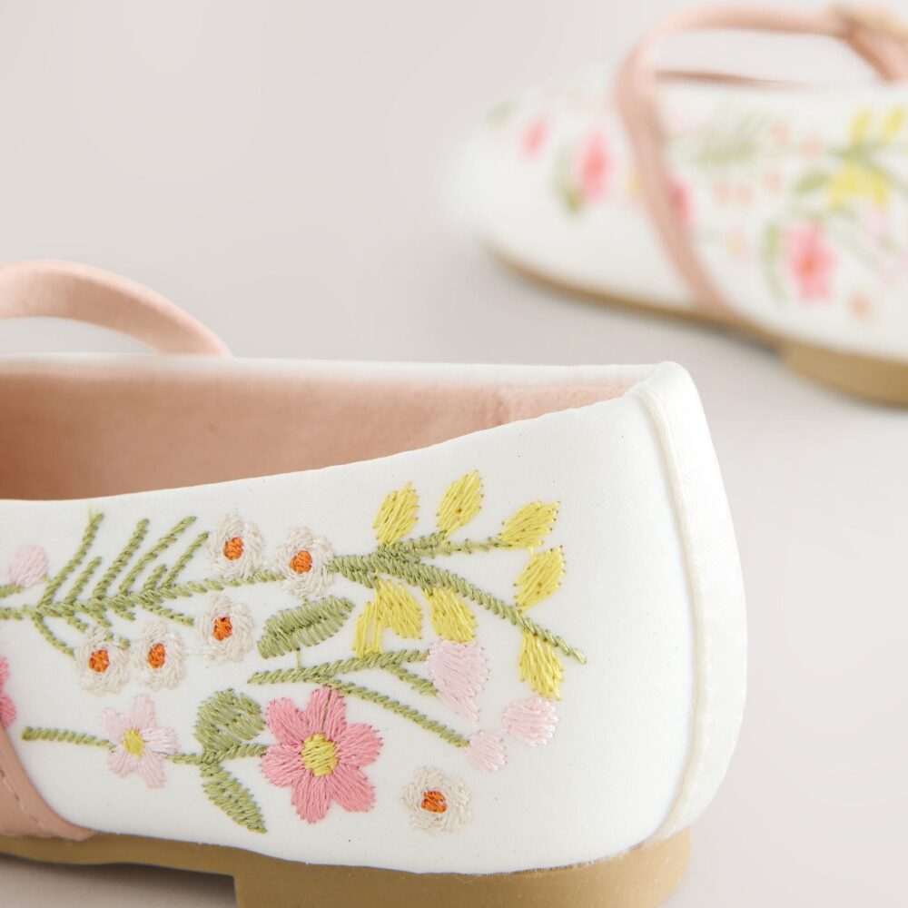 Next Girls Floral Embroidered Mary Jane Shoes Size 28 | City Nest Kids