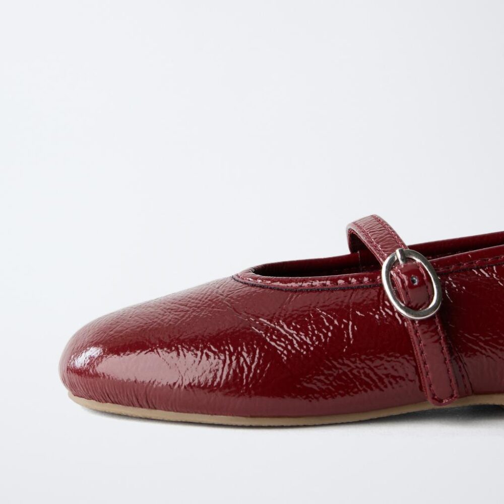 IMG_3105 Zara Girls Burgundy Patent Mary Jane Shoes Size 24 | City Nest Kids