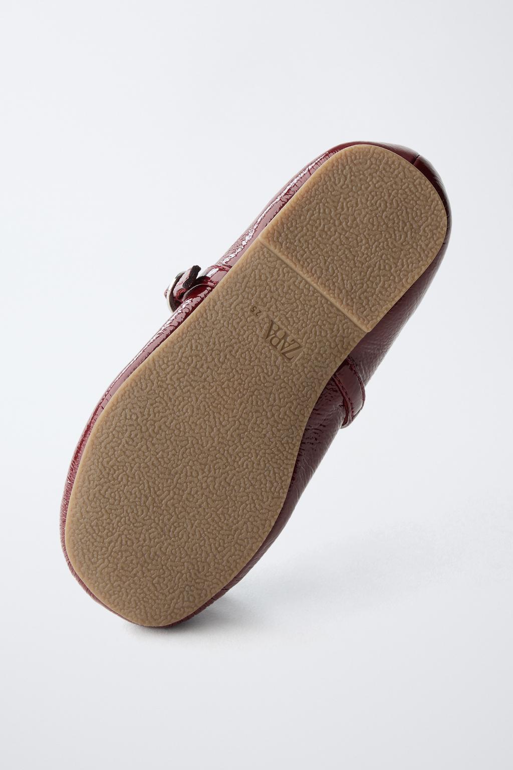 IMG_3106 Zara Girls Burgundy Patent Mary Jane Shoes Size 24 | City Nest Kids