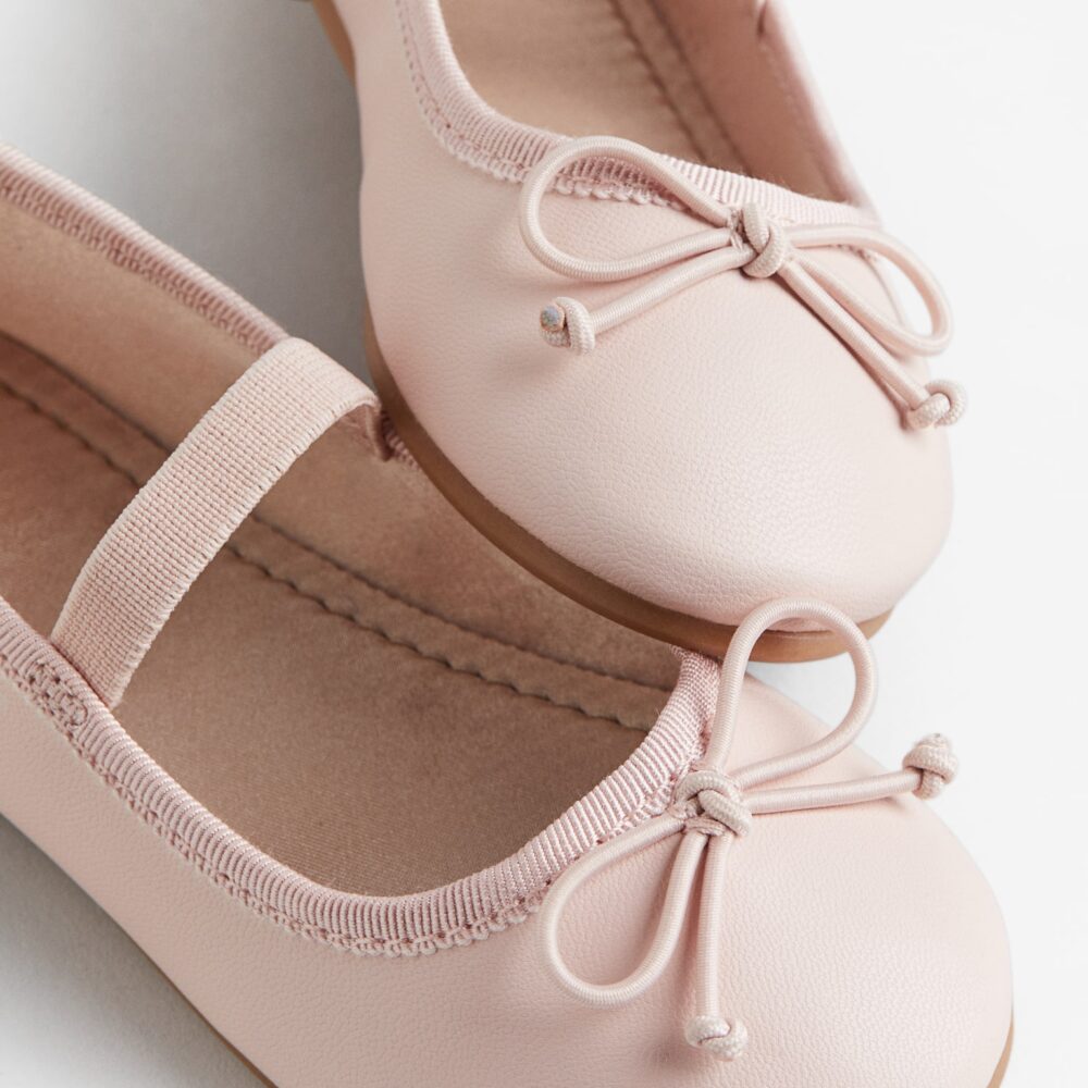 IMG_7303 H&M Girls Pink Ballet Flats Size 24 | City Nest Kids